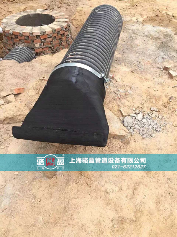 卡箍法蘭式<a href=http://www.xajinch.com/ target=_blank class=infotextkey><a href=http://www.xajinch.com target=_blank class=infotextkey>鴨嘴閥</a></a>安裝現(xiàn)場