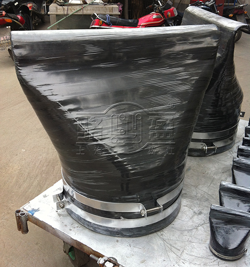 吉林省延邊琿春市法蘭式<a href=http://www.xajinch.com/ target=_blank class=infotextkey><a href=http://www.xajinch.com target=_blank class=infotextkey>鴨嘴閥</a></a>等待發貨